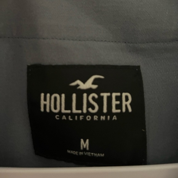 Hollister Men’s Jersey Blue Button Front Size Medium - Picture 3 of 5